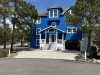 Outer Banks Family-sized Vacation Home 10-minute Walk from the Beach. カローラのホテル