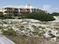 Gorgeous 2 Bedroom Beachfront condo. Direct Gulf  views, top floor & pools!