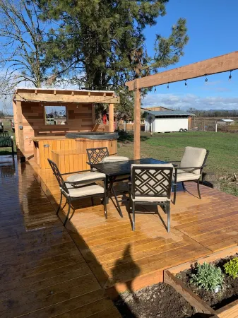 Entire House Luxury Farm Stay w Animals Hot Tub