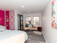 Family friendly mountain view, modern retreat. Hotels in Bath County