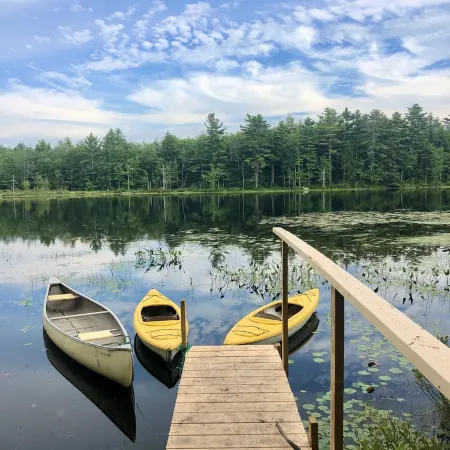 Cabin Style Studio Apt with Private Hot Tub on 100 Acres Kayaks, Canoes & Sup