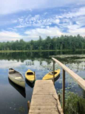 Cabin Style Studio Apt with Private Hot Tub on 100 Acres Kayaks, Canoes & Sup