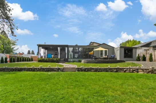 Modern WATERFRONT w/ Private Dock+ Fire Pit+ BBQ+ King Bed