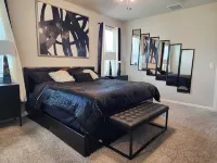 Family Friendly Home Hotels near Rowan Park