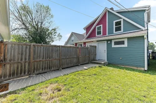 Townhome in Indianapolis - 7 minutes from downtown Indy - Bungalows
