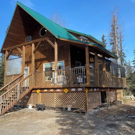 Alaskan cabin retreatClose to the beach and world famous kenai river