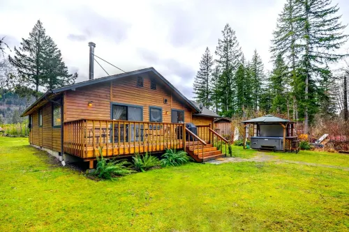Cedar creek cabin @Mt.Rainier