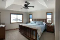 Located on the quiet hillside with majestic views of the mountains and valleys.