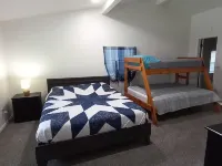 Ozark Family Getaway in beautiful Warsaw. Hotels in Benton County