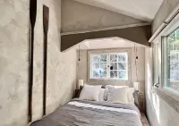 Cabin Forest Retreat