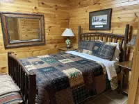 Big Nate Cabin on Lake with Water Trampoline