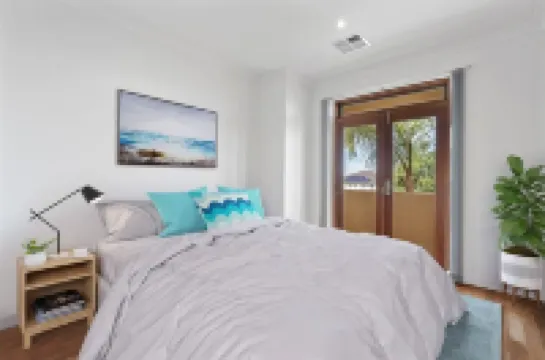 CQ Holidaysev Charger Type 2 Available at Property