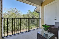 Lush Emerald Nr JAX INT Airport & Shopping