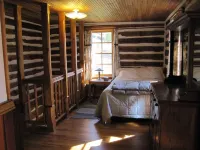 Historic 2 Story Hand-Hewn Log Cabin Next to Yellowstone Park - Chalets