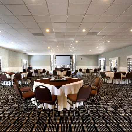 DoubleTree Suites by Hilton Tucson Airport