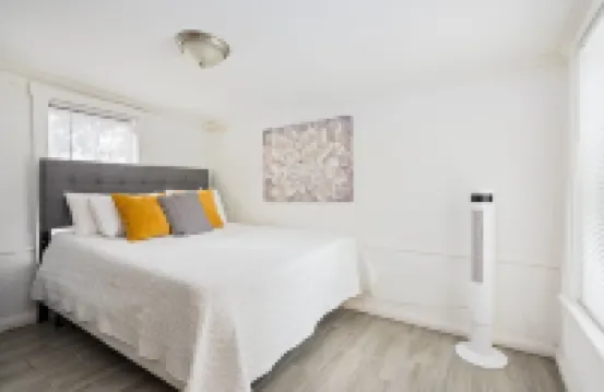 2-Bedroom Apartment Located Near Downtown Lakeland & Lake Hollingsworth