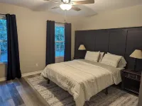 Hillside Abode in the Heart of Historic White Springs and the Suwannee River Hotels in White Springs