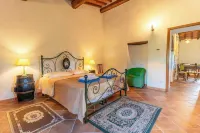 Exclusive villa in Chianti W/ View & Privacy Pool