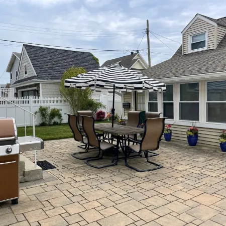 1/2 Block to Beach- Spring Lake Border- Fall/Winter Weekends Available