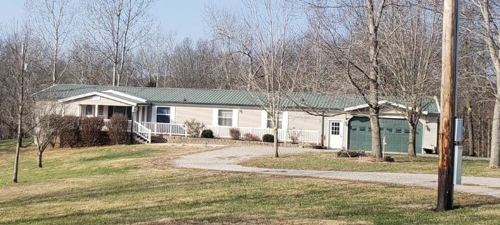 Lodge at the Longbranch next to the Longbranch Saloon Hotels in Jackson County