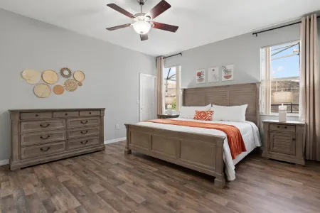 Enchanted villa near Disney, Universal, Legoland, and prestigious golf courses