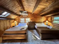 Forest Tree Log Cabin - middletown/Harrisburg/Hershey/Lancaster/York Các khách sạn gần Lighthouse Church
