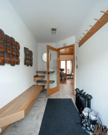 Camp Tu’Wani Ski-in/Ski-out Condo Retreat Big Sky