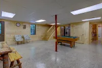 Bear Paw Lodge = Center Of Nature@God's Creation#Campfire+Fun&Trails Hotels in Snyder County