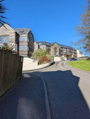 2 Bed Apartment - Boscawen Woods - Panoramic Views Hotel a Truro