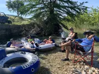 Cozy Cottage on the Frio-unplug and recharge