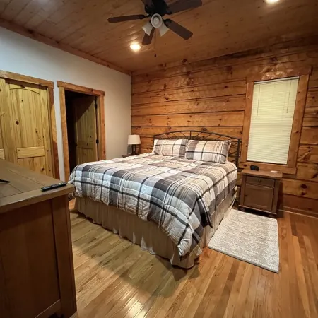 "Deacon Escape", incredible and quiet getaway.