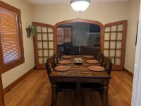 Cozy House  only minutes to  Lake Palestine & Pine Dunes Golf Course