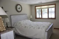 Lakefront Home,  Snowmobilers & Cross Country Skiiers Paradise! Hotels in Laconia