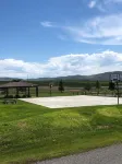 Convenient location in the center of Southwest Montana’s hot spot for activities