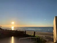 Freshie Hideaway - Oasis by the beach