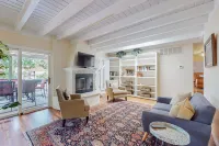 Whimsy Woods Retreat / 3 beds / Very Private - Bungalow