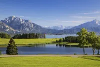 Vacation apartment in a farmhouse right on the edge of the Alps - near Neuschwanstein Castle