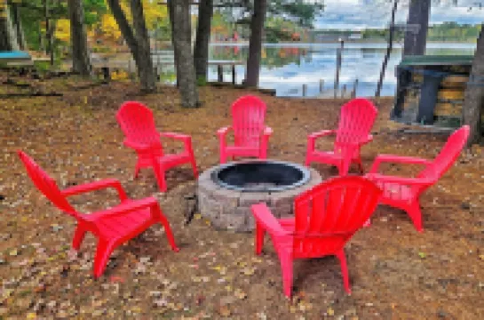 4-Bedroom Lakehouse minutes away from downtown Minocqua