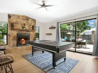 Welcome to our gorgeous remodelled home! Near Anna Maria and Bradenton beach. Hotels in West Bradenton