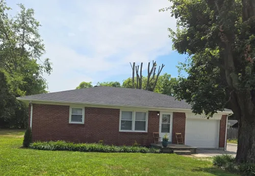 POLLY'S PARADISE...Close to caves and lakes. Luxurious, clean, beautiful! Hotels in Glasgow