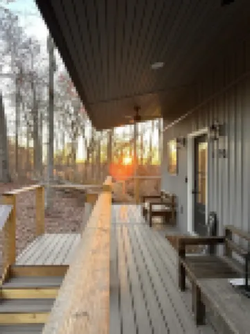 The Hilltop Hideaway at Lake Hartwell