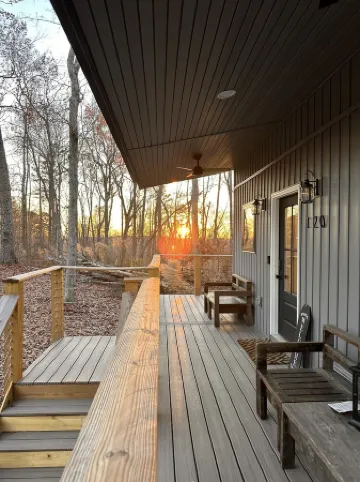 The Hilltop Hideaway at Lake Hartwell