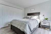 Fully Remodeled 2 Bedroom Home! Fantastic Central Location!