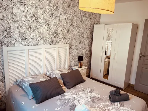 Superior apartment 2 bedrooms sea view in front of the beach