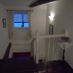 5 bedrooms, quiet town location, garden, 2 parking spaces, 200m to market square