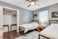Spacious & Cozy Retreat Near OU – Perfect for Your Stay in Norman