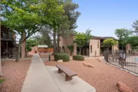 Red Rock Gem 2bdcondo♡close2 hikes&restaurants