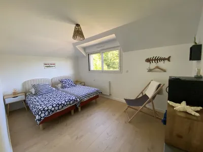 Beautiful contemporary house 2 minutes from the beach Hotels near La Flora