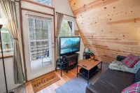 A-Frame Cabin - Mountain Views, Deck, Pet Friendly