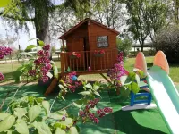 Small country house in the heart of the vineyards DU Hotels in Fronton